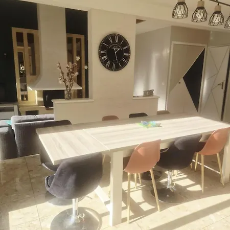 Grande Maison De 4 Avec Jardin Et Baby-foot Сasa de vacaciones