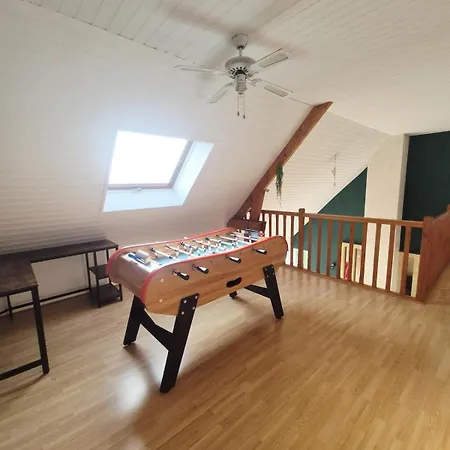 Casa vacanze Grande Maison De 4 Avec Jardin Et Baby-foot *